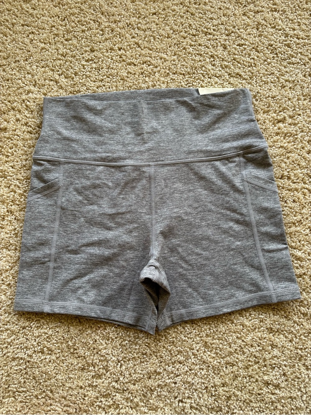 aerie offline the hugger Gray High-Rise Bike Shorts 5”‎ inseam